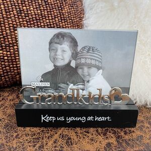 Malden 4x6 Picture Frame Grandkids Keep Us Young At Heart Metal Wood Black Base